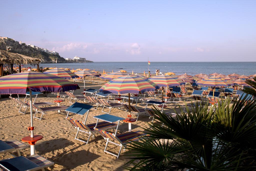 Bikini Hotel Вьесте Экстерьер фото