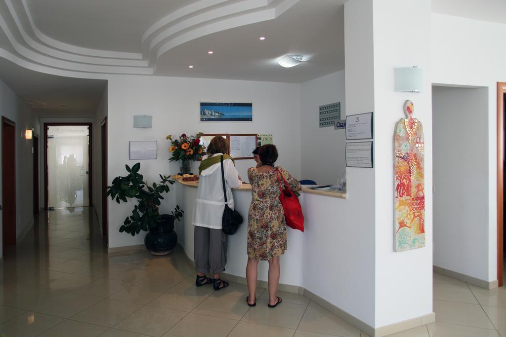 Bikini Hotel Вьесте Экстерьер фото