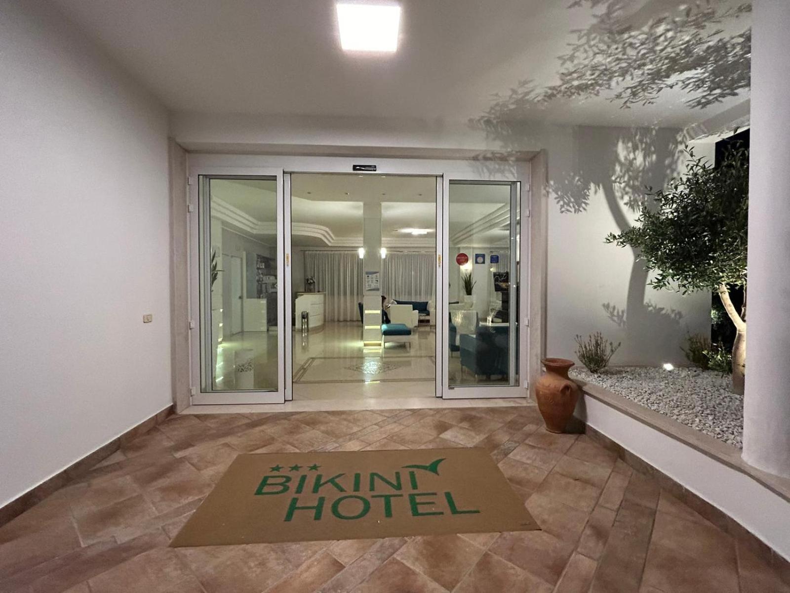 Bikini Hotel Вьесте Экстерьер фото